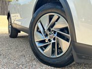 Nissan Qashqai DIG-T ACENTA PREMIUM DCT MHEV 16