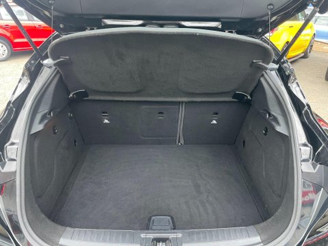 Infiniti Q30 1.5d Sport Euro 6 (s/s) 5dr 28