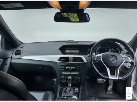 Mercedes-Benz C Class 6.2 C63 AMG Auto 5dr 3