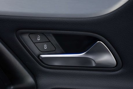 Mercedes-Benz CLA Class 2.0 CLA35h MHEV AMG (Premium Plus) Coupe 4dr Petrol Hybrid 8G-DCT 4MATIC Eu 13