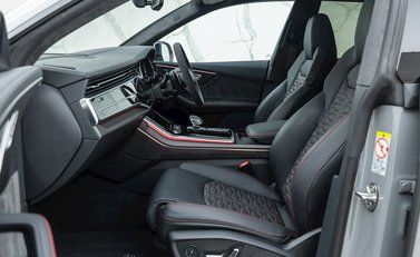 Audi RS Q8 Vorsprung 13