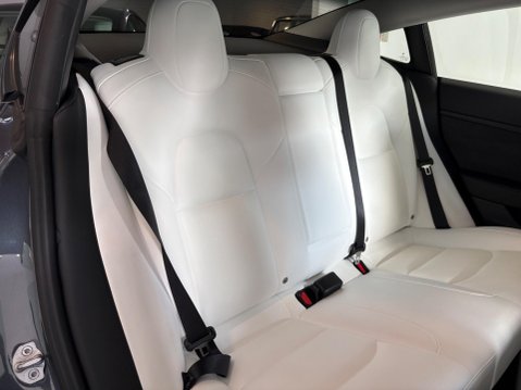 Tesla Model 3 Standard Range Plus Auto RWD 4dr 10