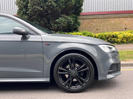 Audi A3 1.5 TFSI CoD S line Sportback S Tronic Euro 6 (s/s) 5dr 10