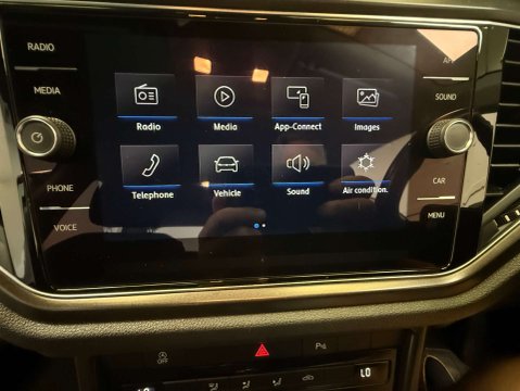 Volkswagen T-Roc 1.0 T-Roc SE TSi 5dr 23