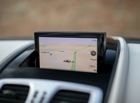 Aston Martin Vanquish S Volante 20