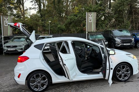 Ford Fiesta ST-LINE EDITION - 2 OWNERS - APPLE CAR PLAY - SERVICE HISTORY 21