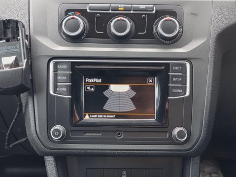 Volkswagen Caddy Maxi 2.0 TDI C20 BlueMotion Tech Startline LWB Euro 6 (s/s) 6dr 4