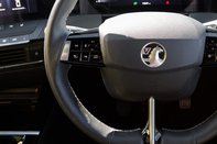 Vauxhall Astra ULTIMATE 18