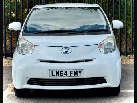 Toyota Iq 1.0 VVT-i Hatchback 3dr Petrol Multidrive Euro 5 (68 ps) 34