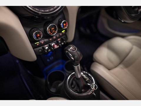 Mini Hatch 2.0 Cooper S Auto Euro 6 (s/s) 5dr 54