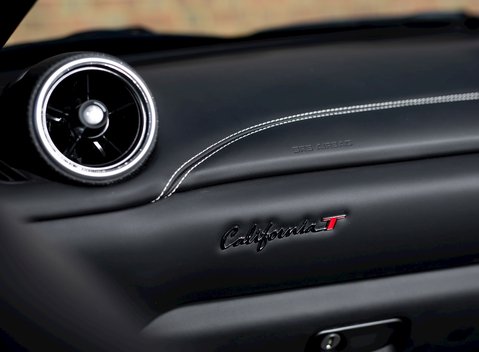 Ferrari California T 22