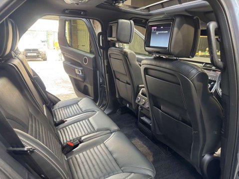 Land Rover Discovery 3.0 Discovery Luxury HSE TD6 Auto 4WD 5dr 57