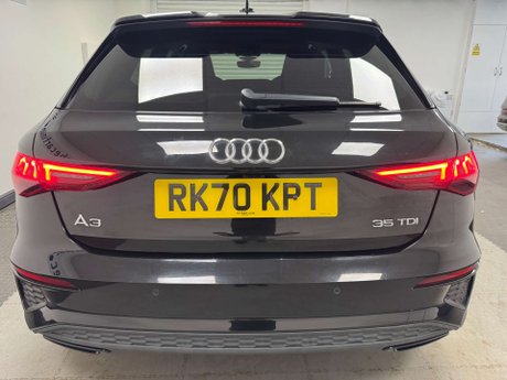 Audi A3 2.0 A3 Sportback 35 TDI S Line Edition 1 Semi-Auto 5dr 23