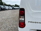 Peugeot Partner SWB L1H1 Low Roof Professional Air Con EURO 6 NO VAT 22