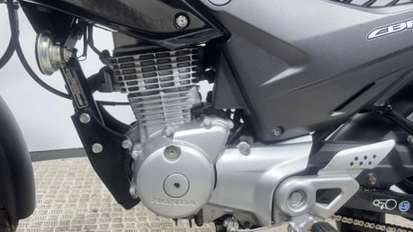 Honda CBF125 CBF125 2012 ONLY 5K MOT SERVICED ICONIC LEARNER BIKE 125CC 34