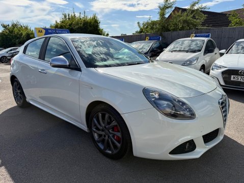 Alfa Romeo Giulietta 1.4 TB MultiAir Veloce TCT Euro 5 (s/s) 5dr 4