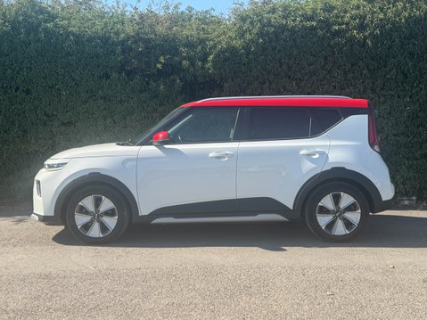 Kia Soul 64kWh First Edition SUV 5dr Electric Auto (201 bhp) 35
