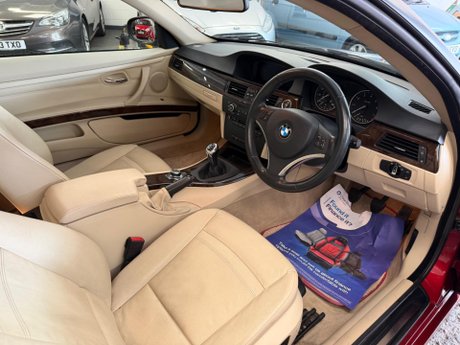 BMW 3 Series 2.0 320i SE Euro 5 (s/s) 2dr 12