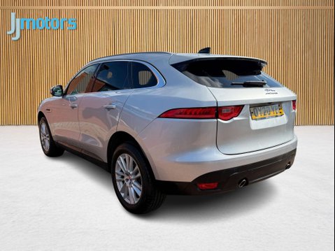 Jaguar F-Pace 2.0 D240 Portfolio SUV 5dr Diesel Auto AWD Euro 6 (s/s) (240 ps) 30