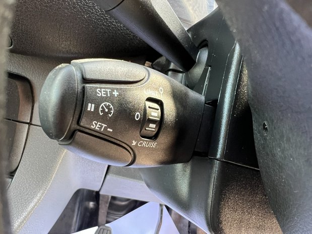 Vauxhall Vivaro SWB L1H1 Low Roof Dynamic 2900 Air Con Sensors Euro 6 NO VAT 40