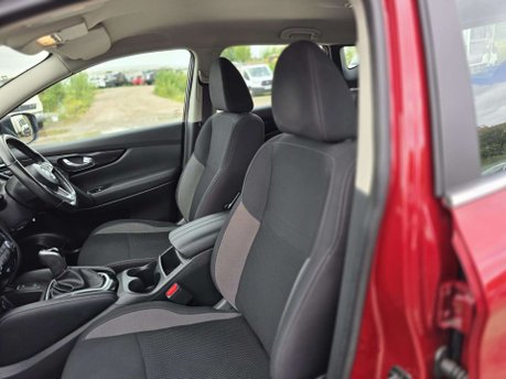 Nissan Qashqai 1.3 DIG-T Acenta Premium SUV 5dr Petrol DCT Auto Euro 6 (s/s) (160 ps) 25