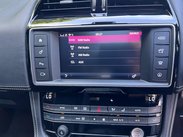 Jaguar F-Pace 2.0 D180 R-Sport Auto AWD Euro 6 (s/s) 5dr 49
