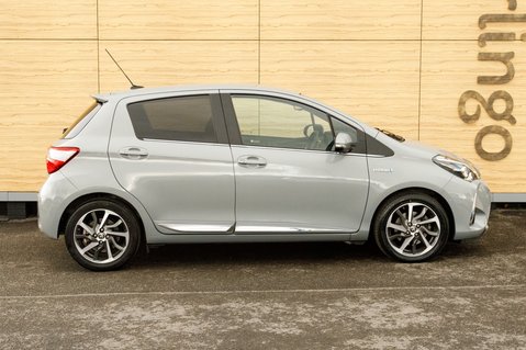 Toyota Yaris VVT-I EXCEL 12