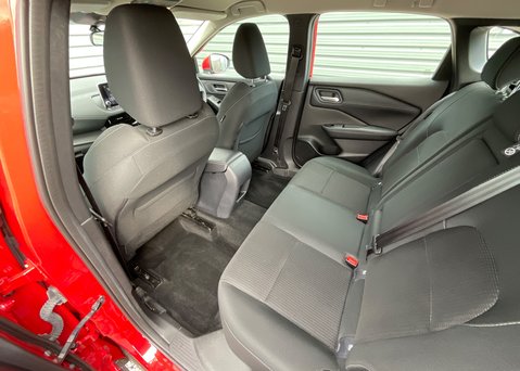 Nissan Qashqai DIG-T ACENTA PREMIUM MHEV 11