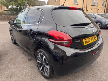 Peugeot 208 1.2 PureTech Tech Edition Euro 6 (s/s) 5dr 8