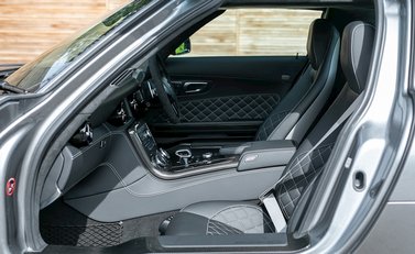 Mercedes-Benz SLS AMG GT Final Edition 16