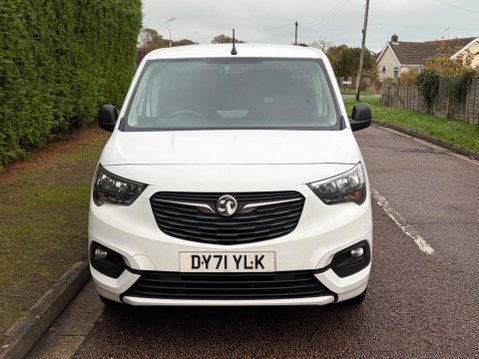 Vauxhall Combo 1.5 Turbo D 2300 Sportive L1 H1 Euro 6 4dr 7