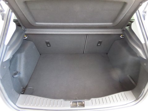 Ford Focus ZETEC 9