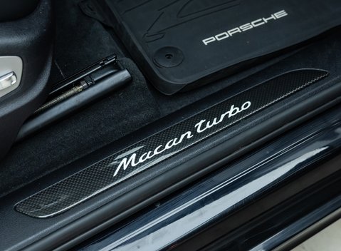 Porsche Macan TURBO 24