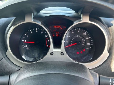 Nissan Juke 1.6 Acenta SUV 5dr Petrol Manual Euro 5 (s/s) (117 ps) 15