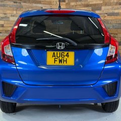 Honda Jazz 1.3L DOHC i-VTEC 3