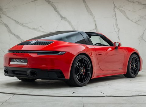 Porsche 911 Targa 4 GTS (992) 9
