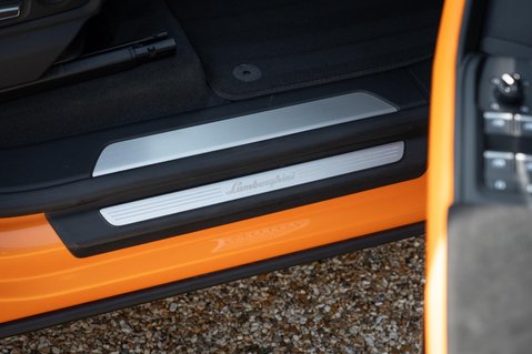 Lamborghini Urus V8 37