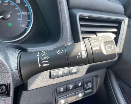 Nissan LEAF Leaf Tekna 5dr 110kw 39kwh (Automatic) 53