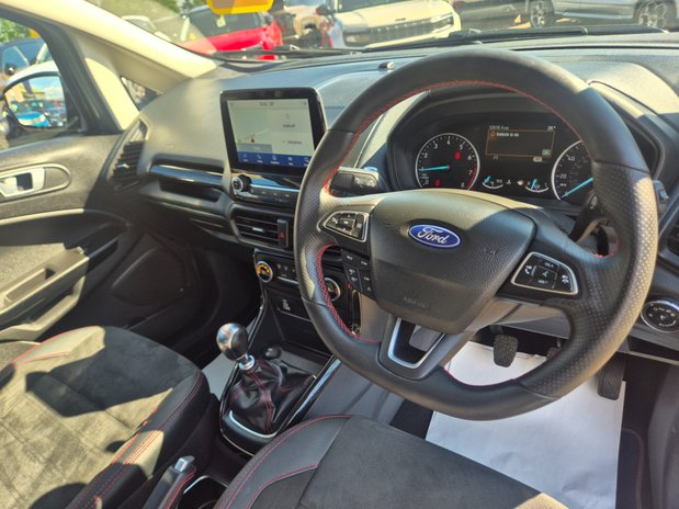 Ford Ecosport ST-LINE 18