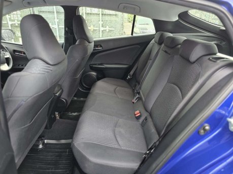 Toyota Prius 1.8 VVT-h Business Edition Plus Hatchback 5dr Petrol Hybrid CVT Euro 6 (s/s 17