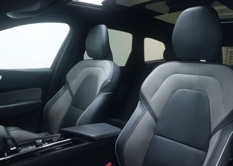 Volvo XC60 2.0 XC60 R-Design T6 Recharge AWD Auto 4WD 5dr 48