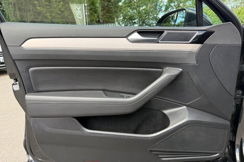 Volkswagen Passat GT TSI EVO DSG - PANORAMIC SUNROOF -19 INCH ALLOYS - ONE OWNER 26