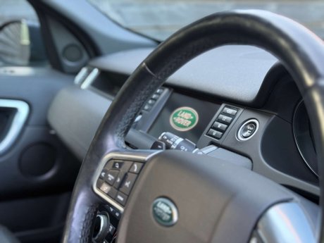 Land Rover Discovery Sport 2.0 Discovery Sport Landmark TD4 Auto 4WD 5dr 40