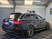 Audi RS4 4.2 FSI V8 Estate 5dr Petrol S Tronic quattro Euro 5 (450 ps) 38