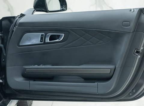 Mercedes-Benz AMG GT R Roadster 32