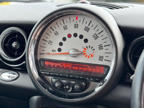 Mini Clubman 1.6 Cooper D Euro 5 (s/s) 5dr 14