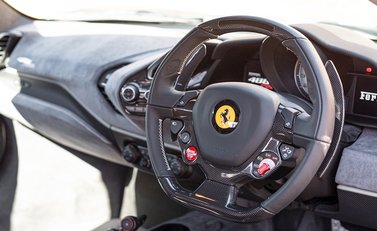 Ferrari 488 Pista 11