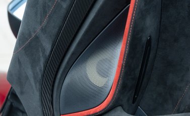 McLaren 765LT Spider 36