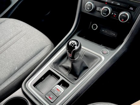 SEAT Ateca ECOTSI SE TECHNOLOGY 17