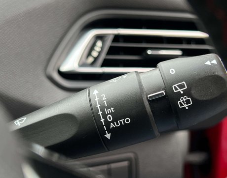 Peugeot 308 2.0 308 GT Line SW HDi Blue S/S 5dr 7